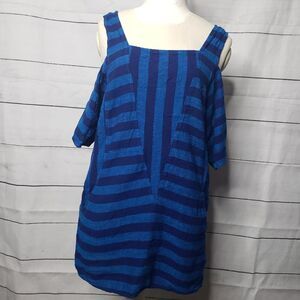 Soft Surroundings cold shoulder striped top Medium